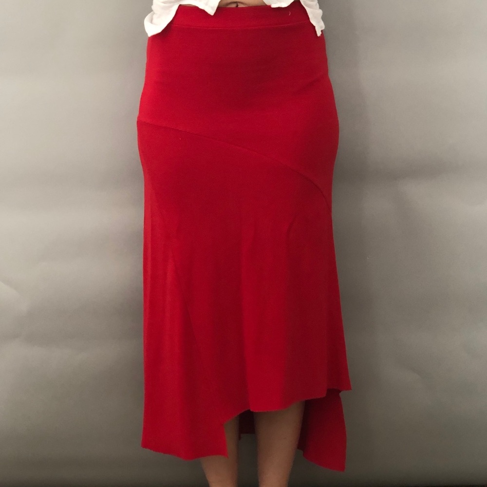 Red skirt